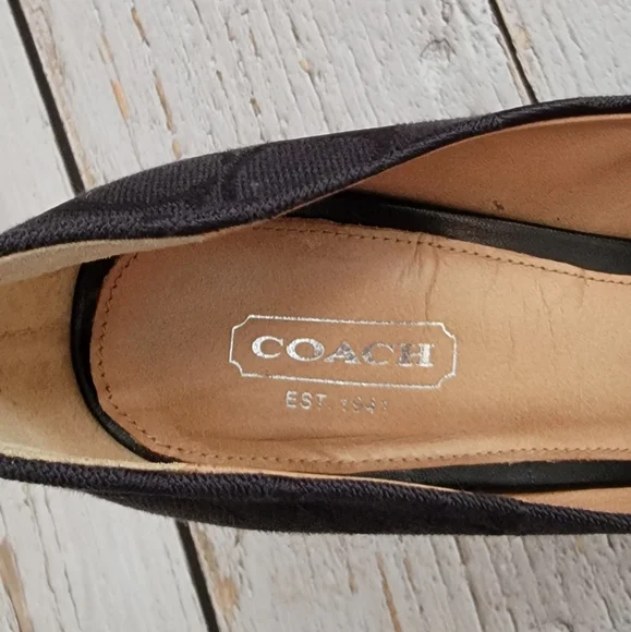 Coach "Caya" Heels - Size 7 M - Picture 8 of 9